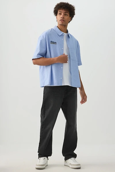 Jean à jambe droite extensible