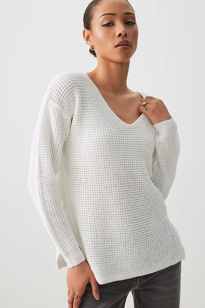 Ardene Shaker Stitch V-Neck Sweater in White | Size | 100% Acrylic