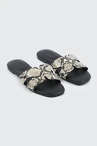 Sandales plates à bride en H