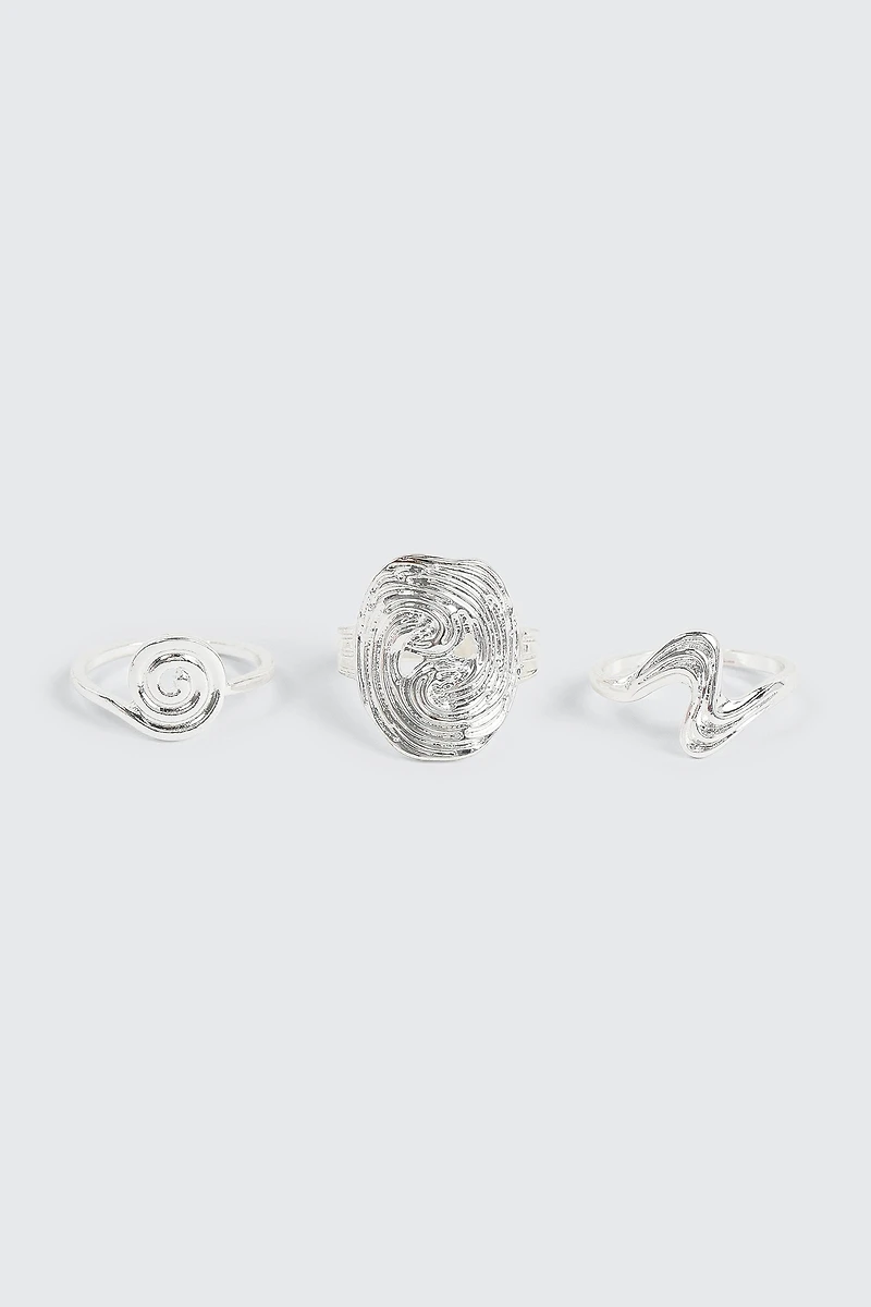 Ardene 3-Pack Assorted Swirl Rings in Silver | Size