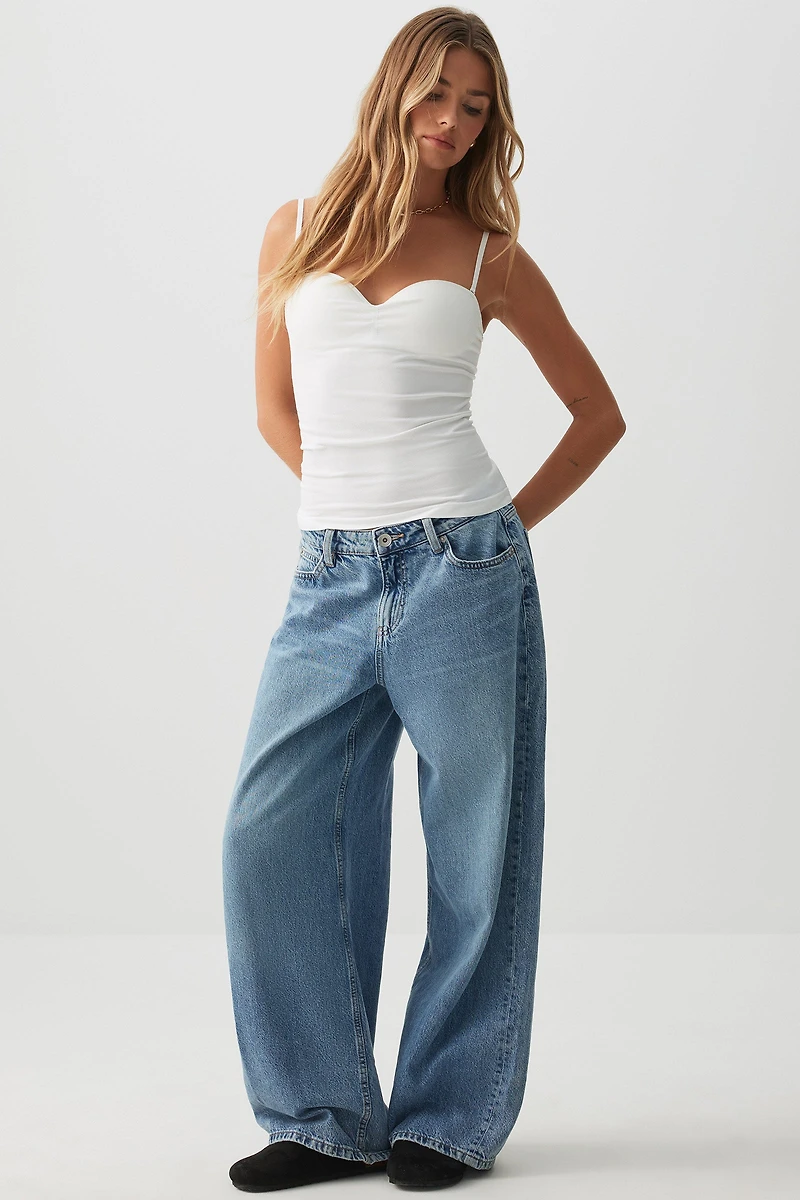 Camisole à bonnets moulés et bretelles amovibles