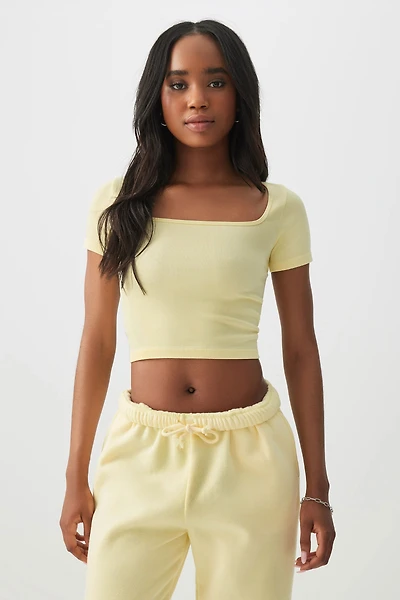 Ardene Crop Seamless Square Neck T-Shirt in Banana Cream | Size Large | Nylon/Spandex | Eco-Conscious