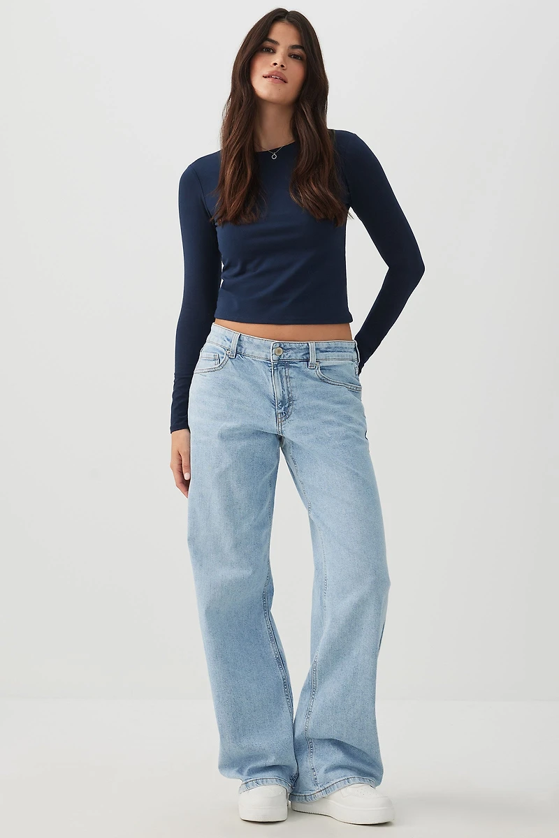 Ardene The Era Mid Rise Straight Jean in Light Blue | Size | Cotton/Elastane