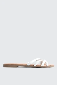 Sandales à brides tressées
