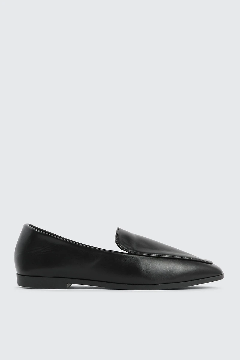 Ardene Faux Leather Loafers in Black | Size