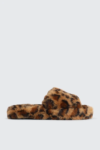 Ardene Fluffy Slippers in | Size | Polyester | Eco-Conscious