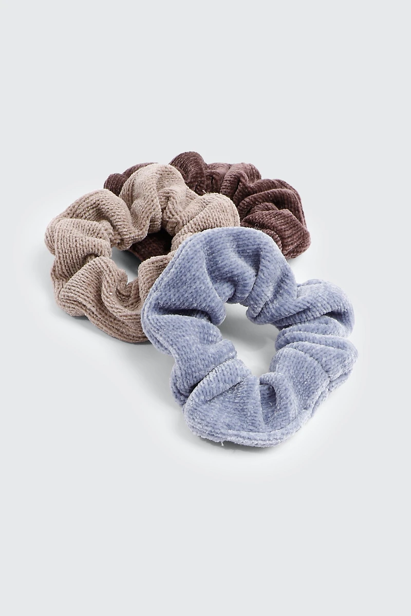 Ardene 3-Pack Velvet Scrunchies in Medium Blue | Polyester/Elastane