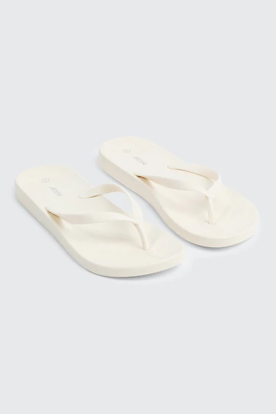 Ardene Solid Flip-Flops Sandals in Off-White | Size