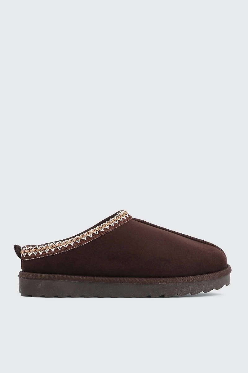 Ardene Faux Sheepskin Clogs in Brown | Size | Faux Suede