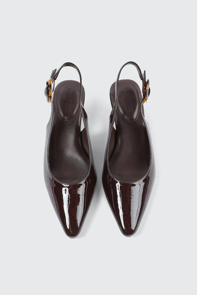 Escarpins à talon moyen et bride arrière
