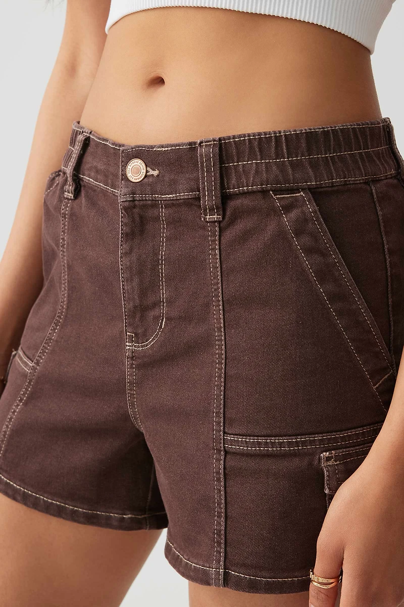 Short midi taille haute à coutures contrastantes