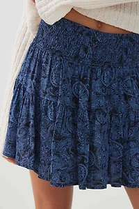 Jupe-short fluide à taille smockée