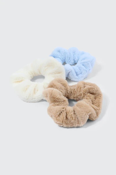 Ardene 3-Pack Faux Fur Scrunchies in Beige
