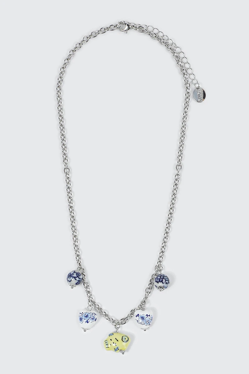 Collier à breloques cœurs et poissons