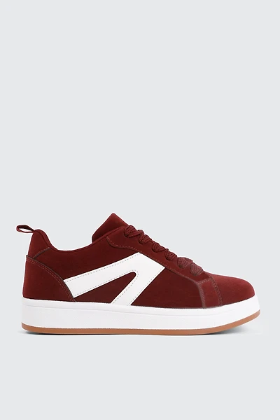 Ardene Faux Suede Contrast Sneakers in Burgundy | Size