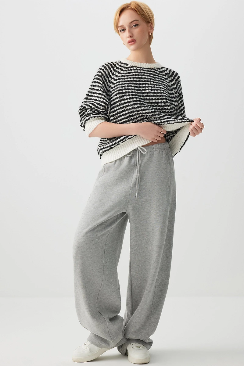 Chandail rayé en tricot pelucheux