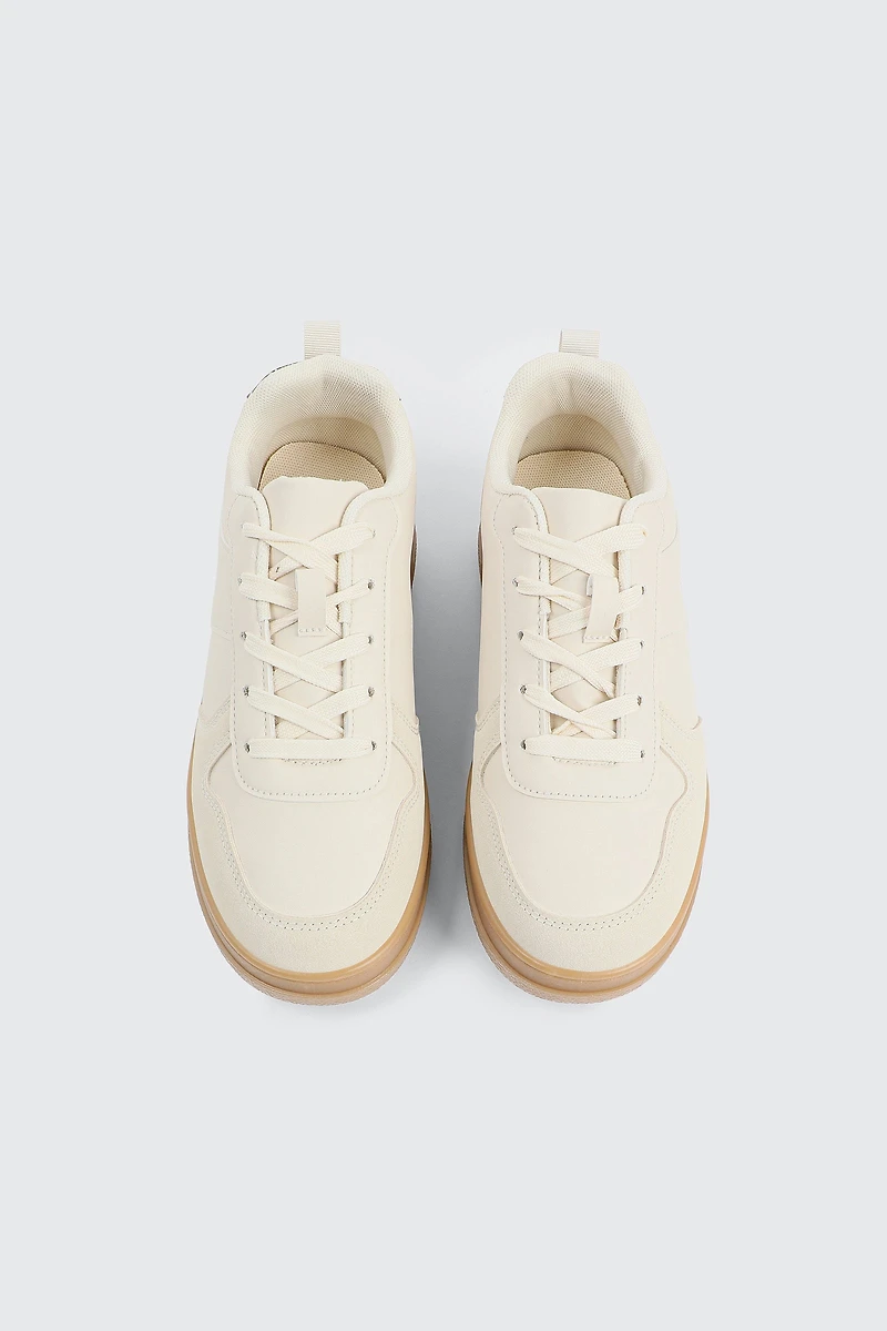 Espadrilles à détails contrastants