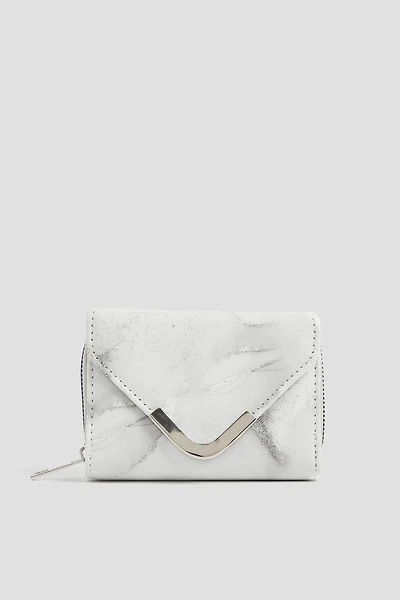 Ardene Small Envelope Wallet in White | Faux Leather/Polyester
