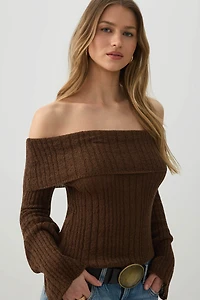 Haut à manches longues et épaules dénudées