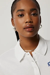 Polo court coupe carrée à broderies