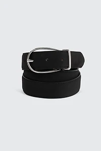 Ardene Faux Suede Thin Buckle Belt in Black | Size
