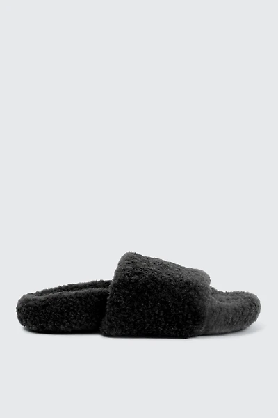Ardene Curly Faux Fur Slippers in Black | Size