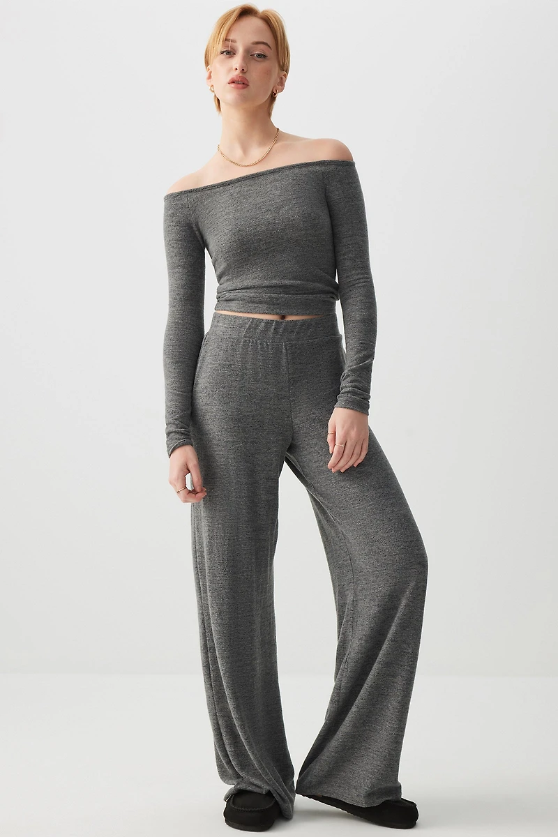 Haut à épaules dénudées en tricot brossé