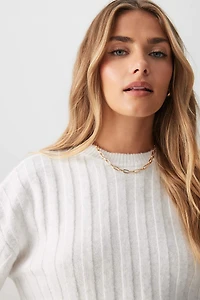 Chandail col rond court en tricot côtelé pelucheux