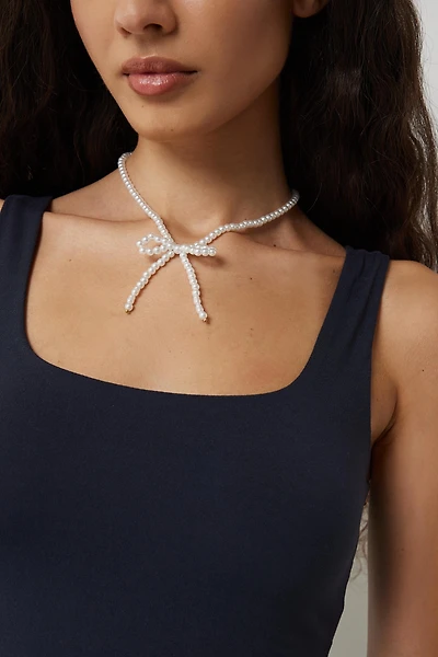 Ardene Bow Pearl Necklace in White