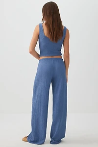 Pantalon fluide en tissu texturé