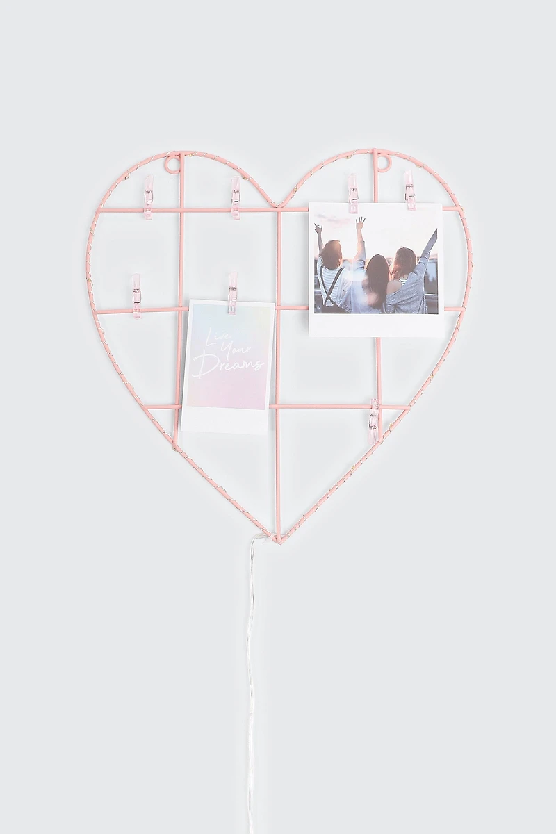Ardene Heart Picture Frame with Pegs in Light Pink