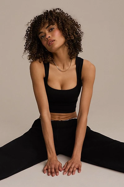 Ardene Seamless Crop Trapeze Tank Top in Black Licorice | Size Small | Nylon/Elastane