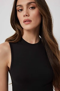 Camisole col ras-du-cou très douce Basic