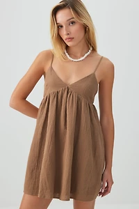 Robe courte à nouer au dos