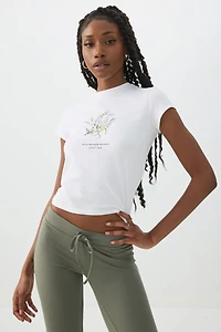 T-shirt court et ajusté graphique