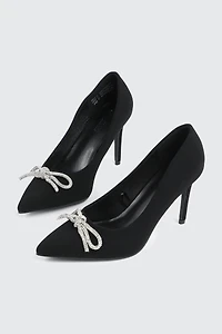 Escarpins à boucle en pierres du Rhin