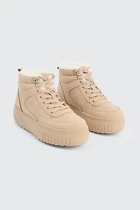 Espadrilles montantes doublées en fausse fourrure