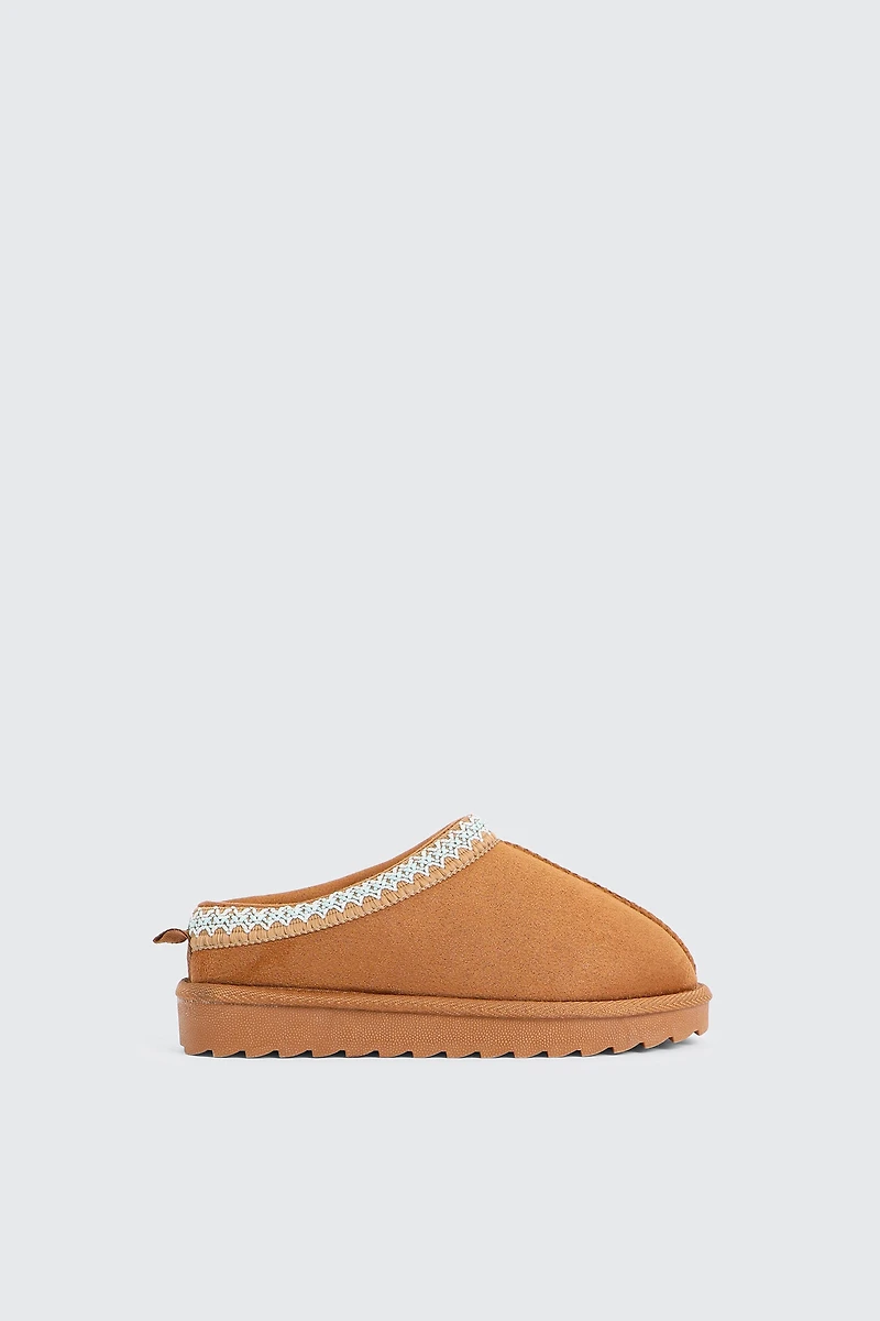Ardene Kids Faux Sheepskin Clogs with Accent Trim in Cognac | Size | Faux Suede