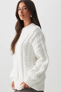 Chandail ample à col rond en tricot torsad