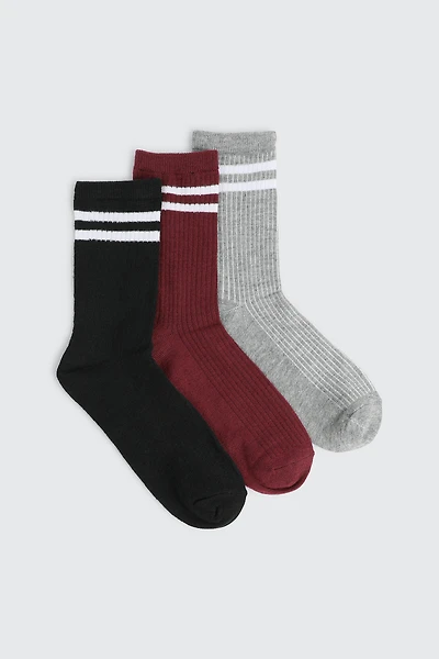 Ardene 3-Pack Sporty Crew Socks in Burgundy | Polyester/Spandex