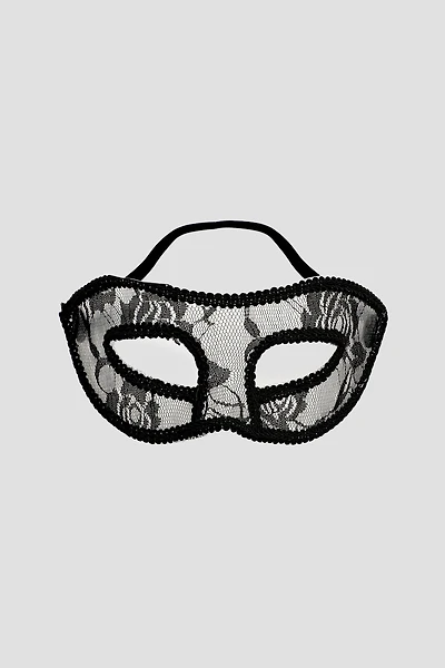 Ardene Lace Masquerade Mask in Black