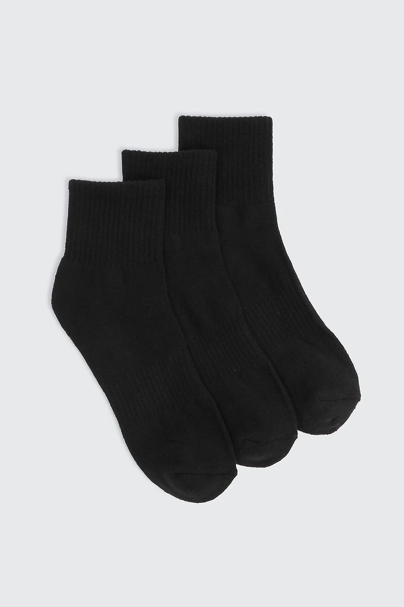 Ardene 3-Pack Athletic Demi Crew Socks in | Polyester/Cotton/Elastane