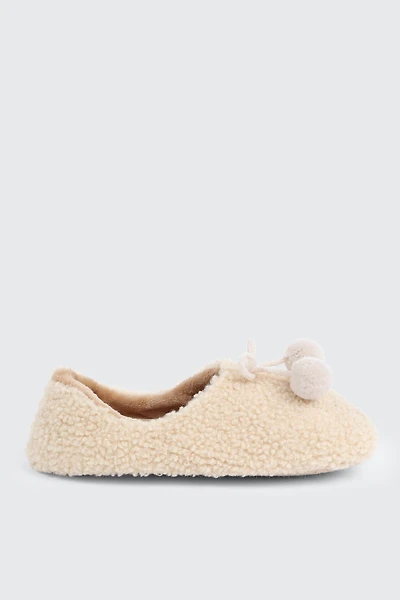 Ardene Sherpa Slippers in Beige | Size Small | Polyester
