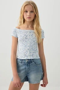 Short en denim à détail de boucles