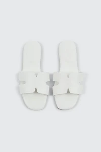 Sandales plates à bride en H