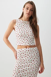 Ardene Ultra Crop Open Back Tank in White | Size | Polyester/Elastane