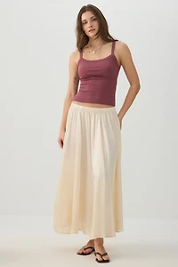 Jupe maxi plissée en satin froiss