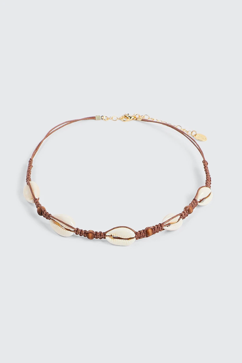 Ardene Seashell Necklace in Brown