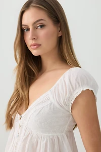 Blouse fluide à col plongeant