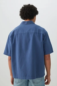 Chemise carrée à manches courtes